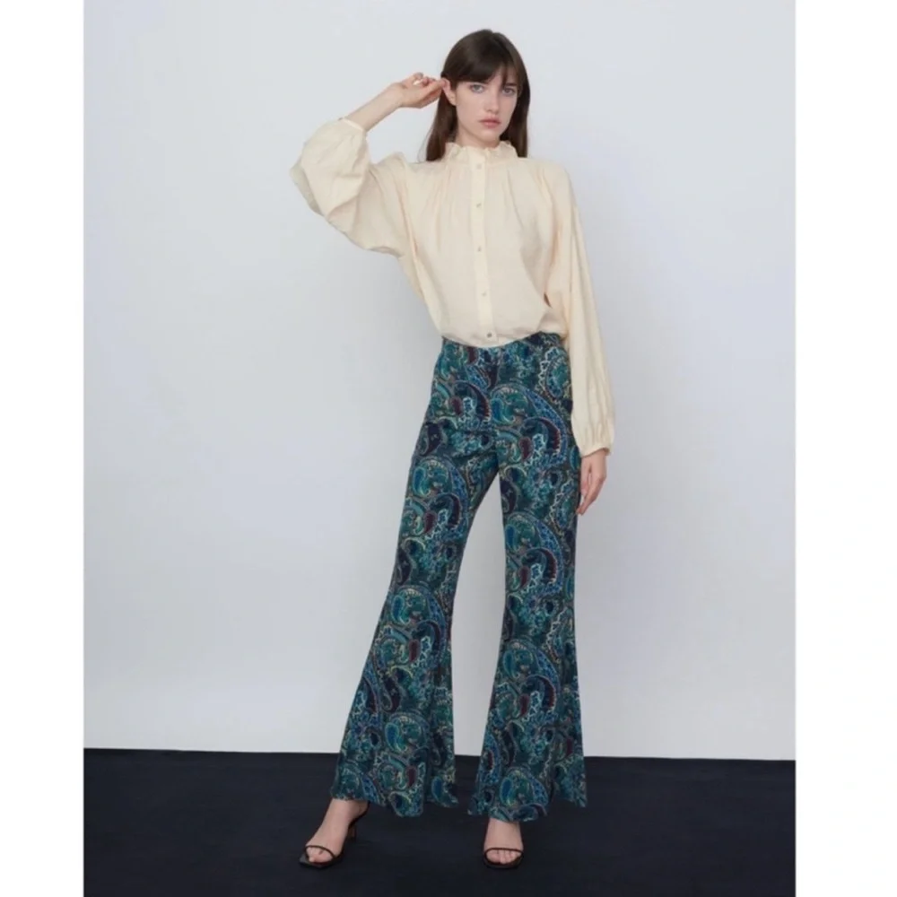 Zara Paisley  Flared Pants - Picture 8 of 17
